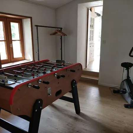 بيت للعطل Corps De Ferme Spacieux Avec Grand Jardin, 10 Personnes LʼAiguillon-sur-Vie