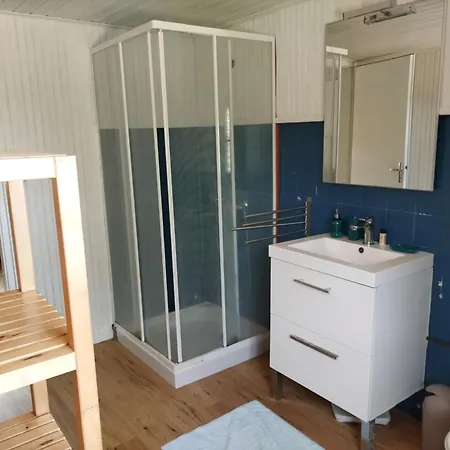 Corps De Ferme Spacieux Avec Grand Jardin, 10 Personnes