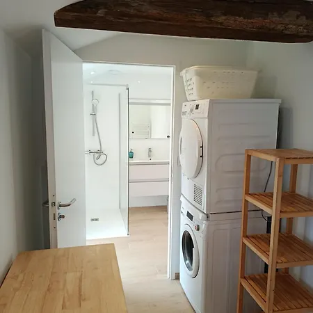 Corps De Ferme Spacieux Avec Grand Jardin, 10 Personnes *